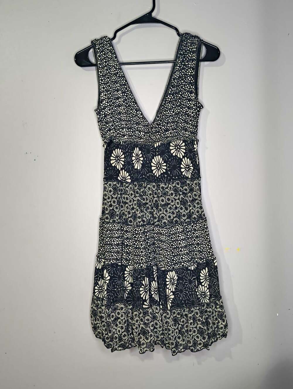 Sophie Max Black & White Floral V-Neck Sleeveless Lined Short Sundress S